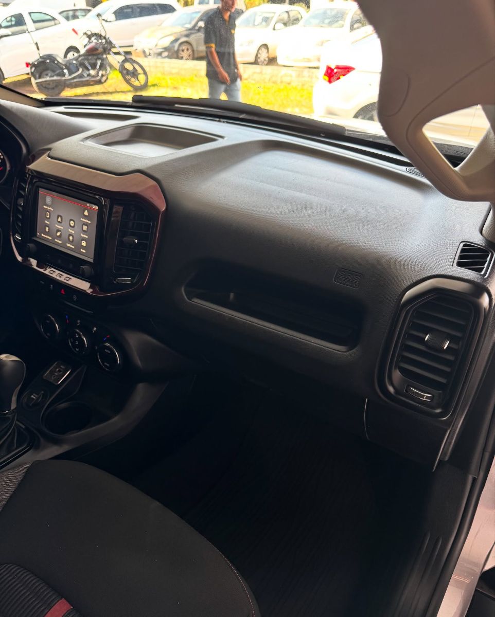 FIAT TORO