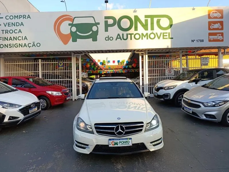 MERCEDES-BENZ C-250
