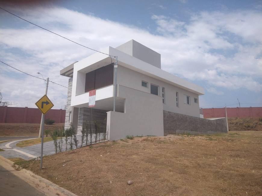 Cond. horizontal casa com 4 quartos à venda, 330.0m²