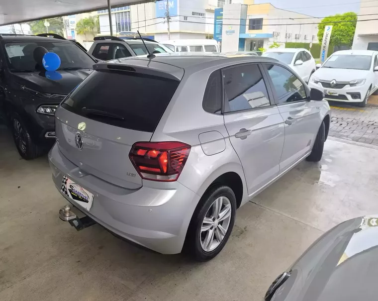 VW - VOLKSWAGEN POLO