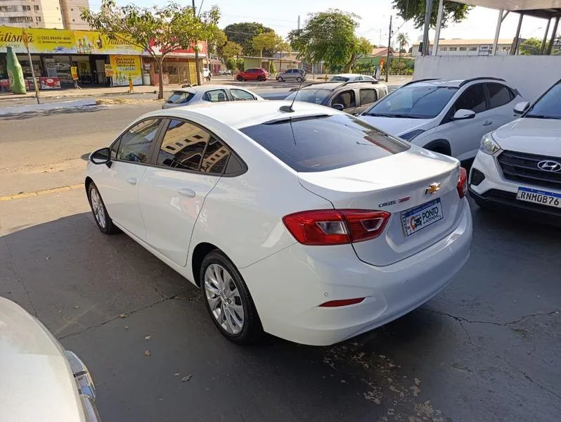 GM - CHEVROLET CRUZE