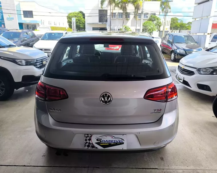 VW - VOLKSWAGEN GOLF