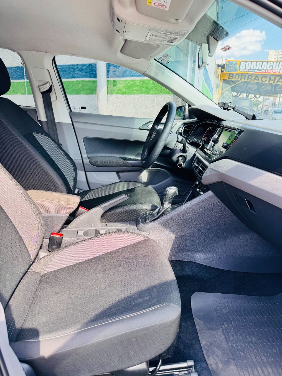 VW - VOLKSWAGEN POLO