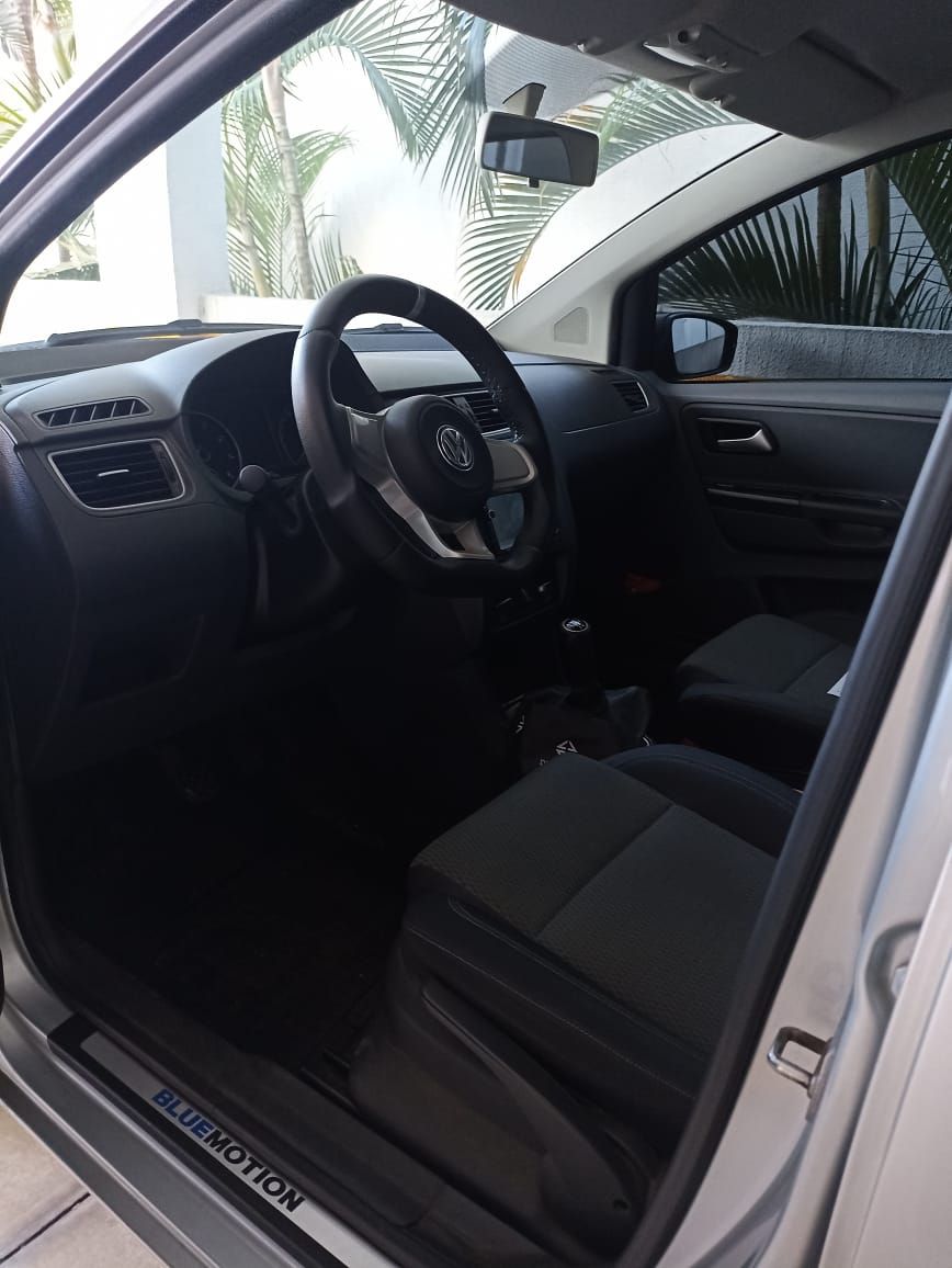 VW - VOLKSWAGEN FOX