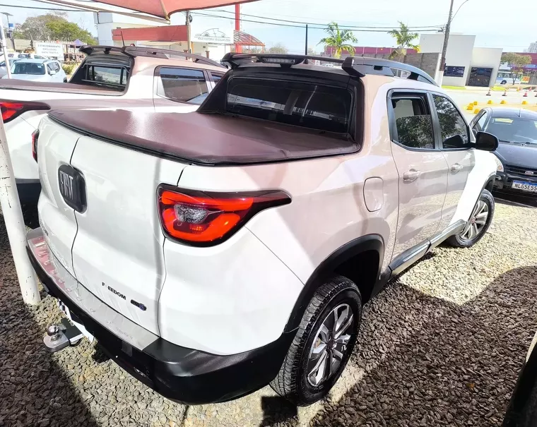 FIAT TORO