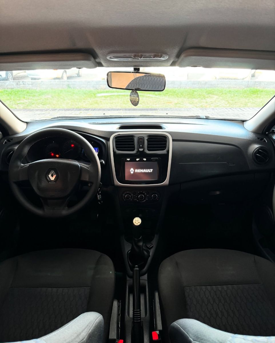 RENAULT SANDERO