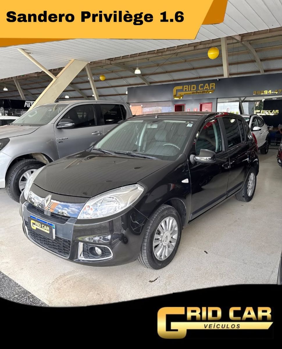 RENAULT SANDERO