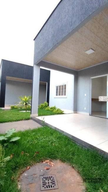 Casa com 3 quartos à venda, 212.0m²