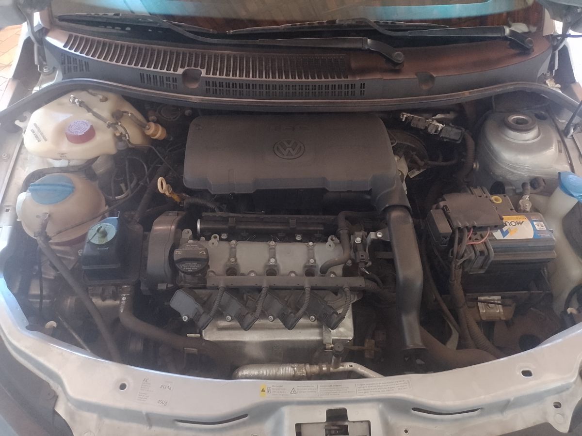 VW - VOLKSWAGEN GOL