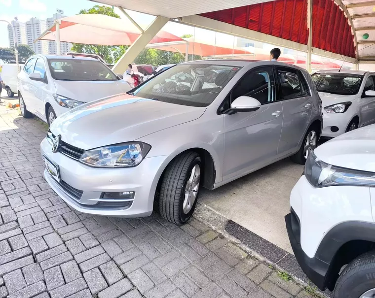 VW - VOLKSWAGEN GOLF