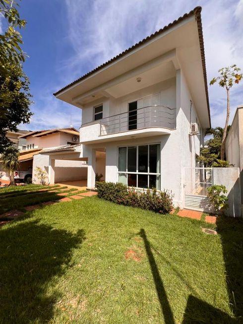 Cond. horizontal casa com 4 quartos à venda, 444.0m²
