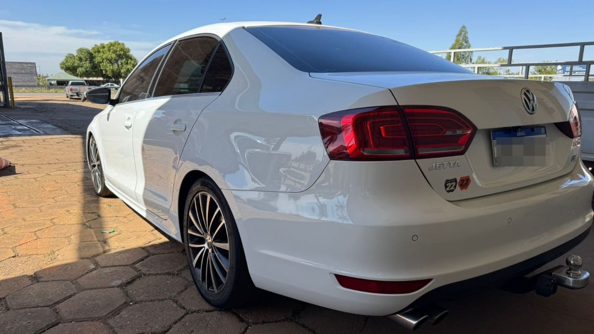 VW - VOLKSWAGEN JETTA