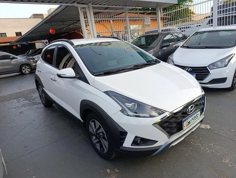 HYUNDAI HB20X