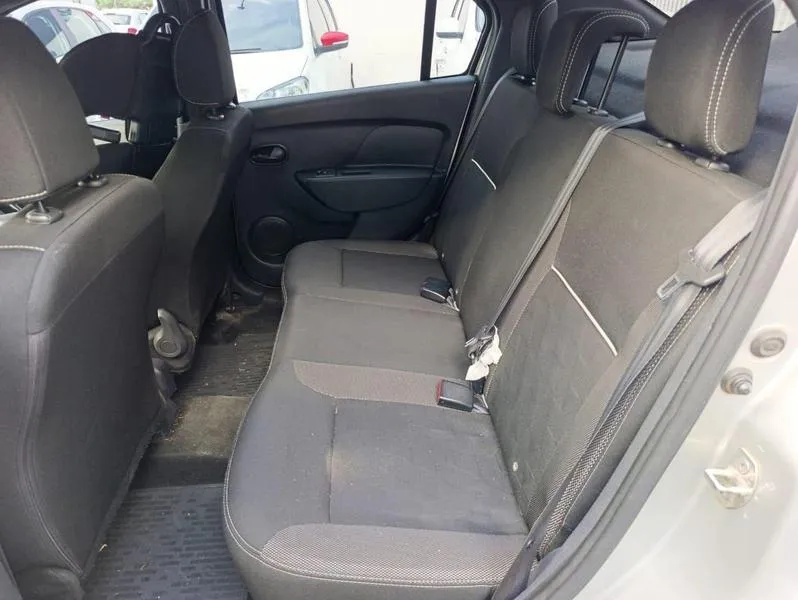 RENAULT LOGAN