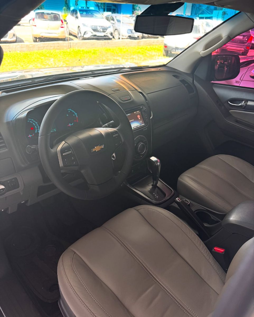 GM - CHEVROLET S10