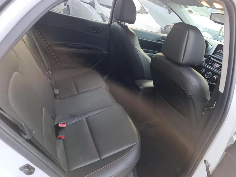 HYUNDAI HB20X