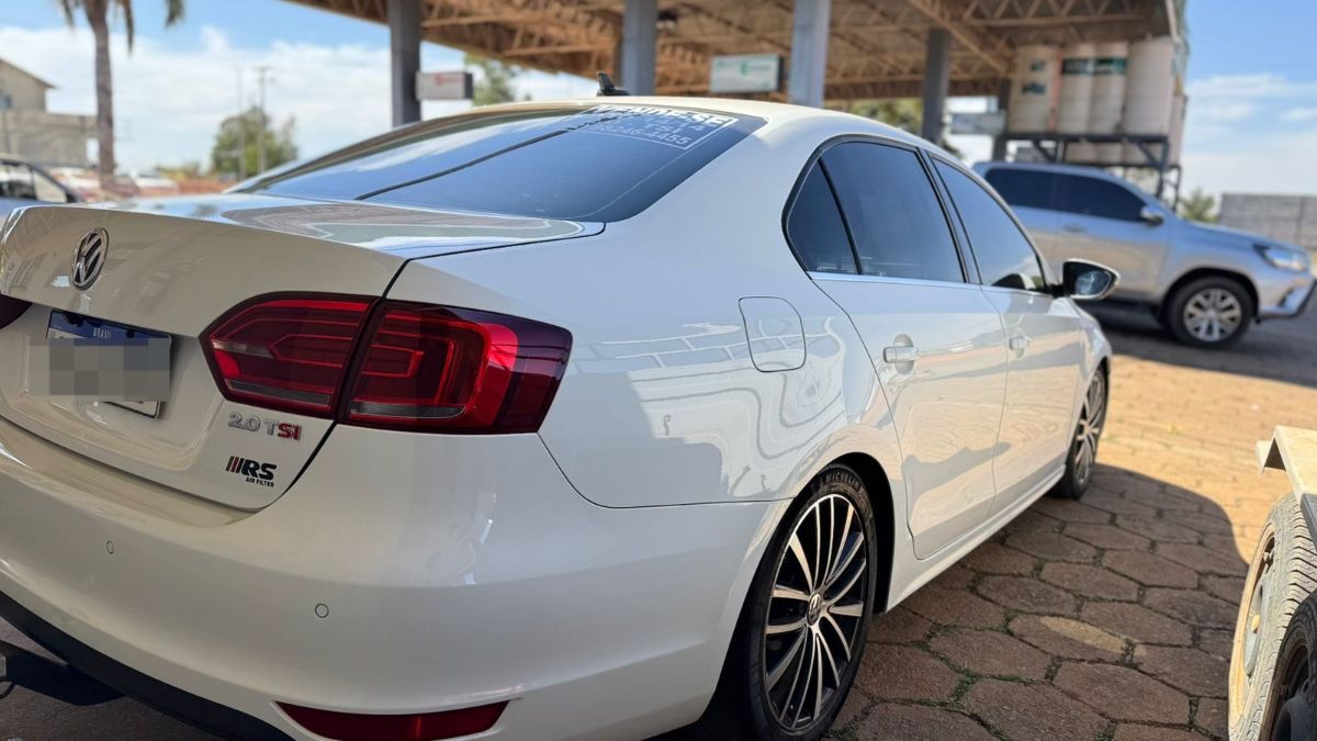 VW - VOLKSWAGEN JETTA