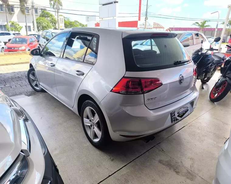 VW - VOLKSWAGEN GOLF