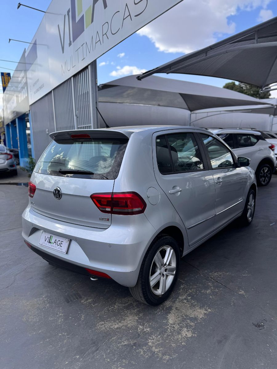 VW - VOLKSWAGEN FOX