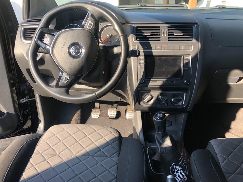 VW - VOLKSWAGEN FOX