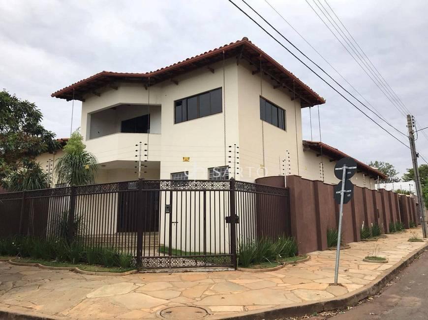 Casa com 3 quartos à venda, 1000.0m²