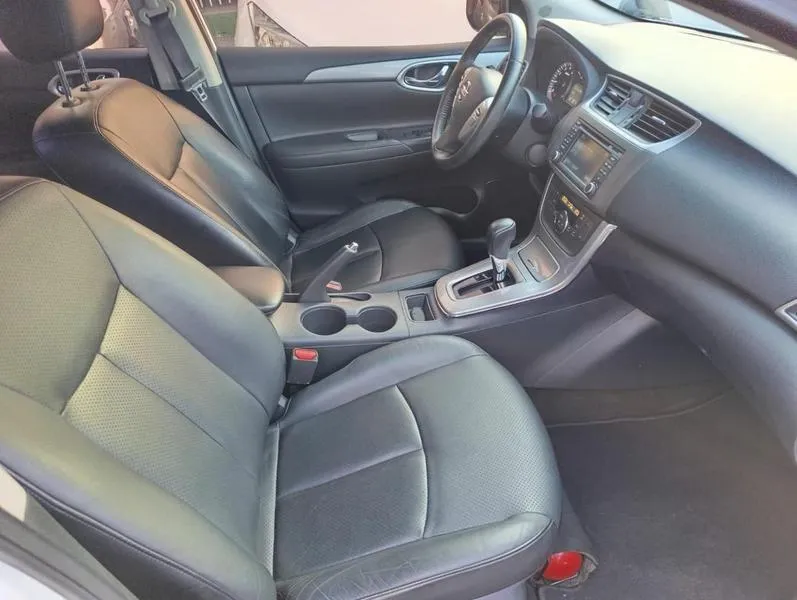 NISSAN SENTRA