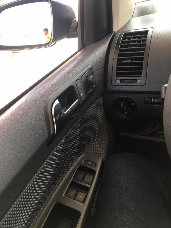 VW - VOLKSWAGEN POLO