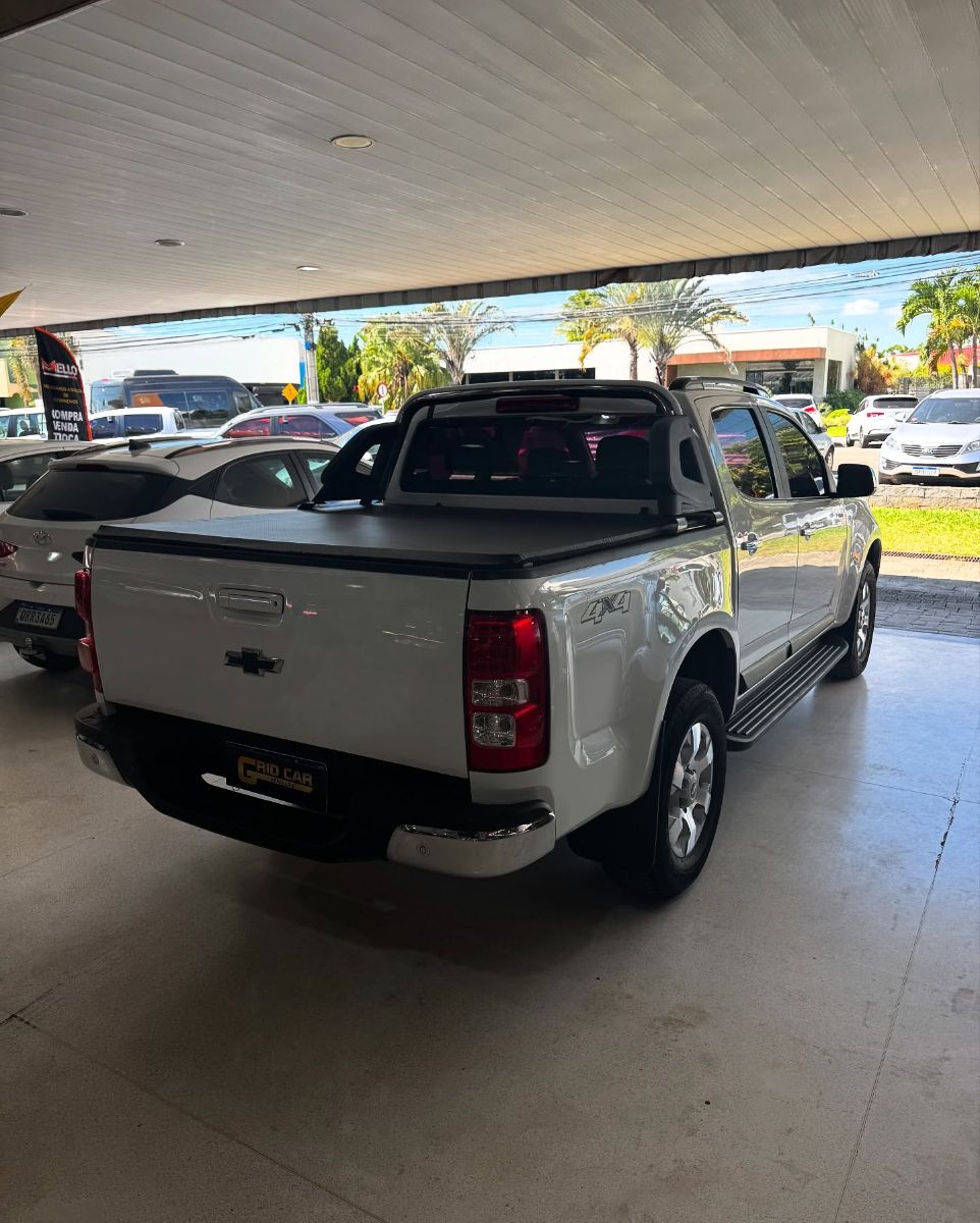 GM - CHEVROLET S10