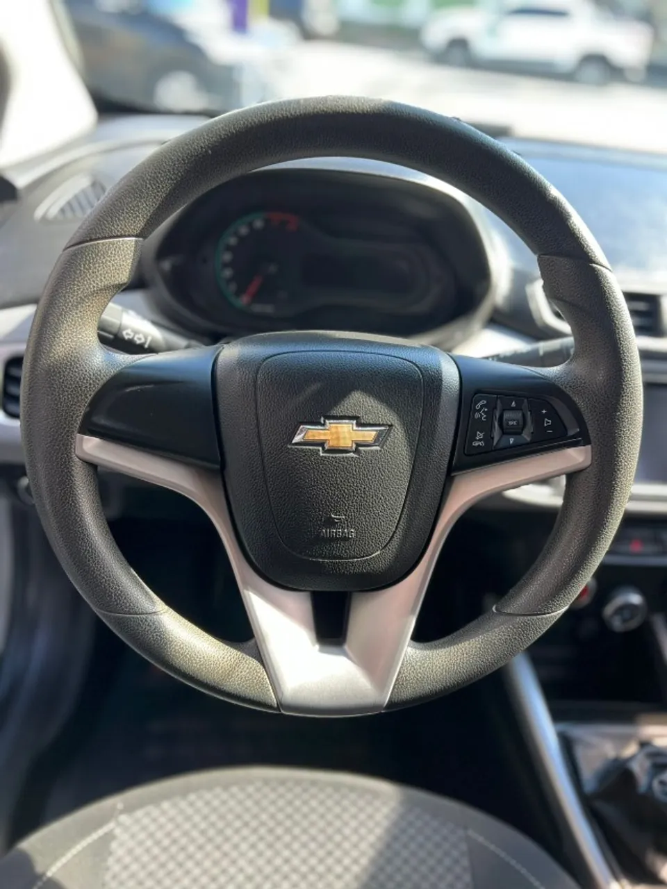 GM - CHEVROLET ONIX