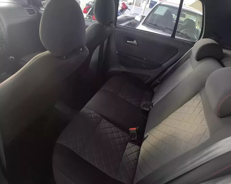 VW - VOLKSWAGEN FOX