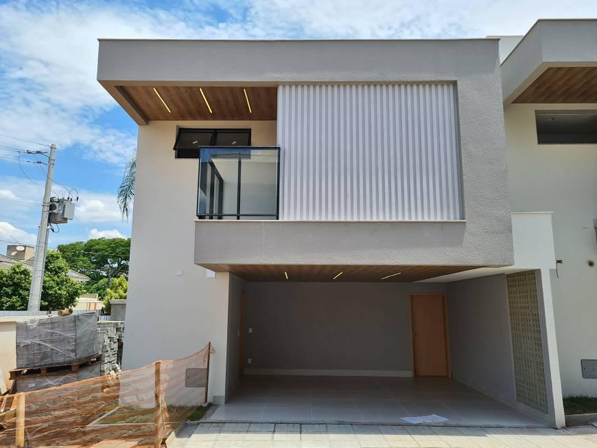 Cond. horizontal casa com 3 quartos à venda, 185.0m²