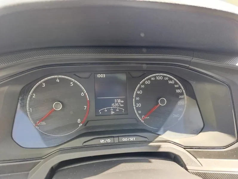 VW - VOLKSWAGEN POLO