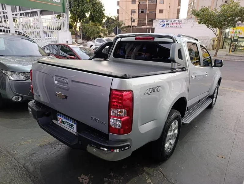 GM - CHEVROLET S10