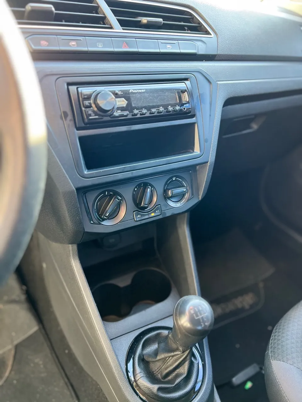 VW - VOLKSWAGEN GOL