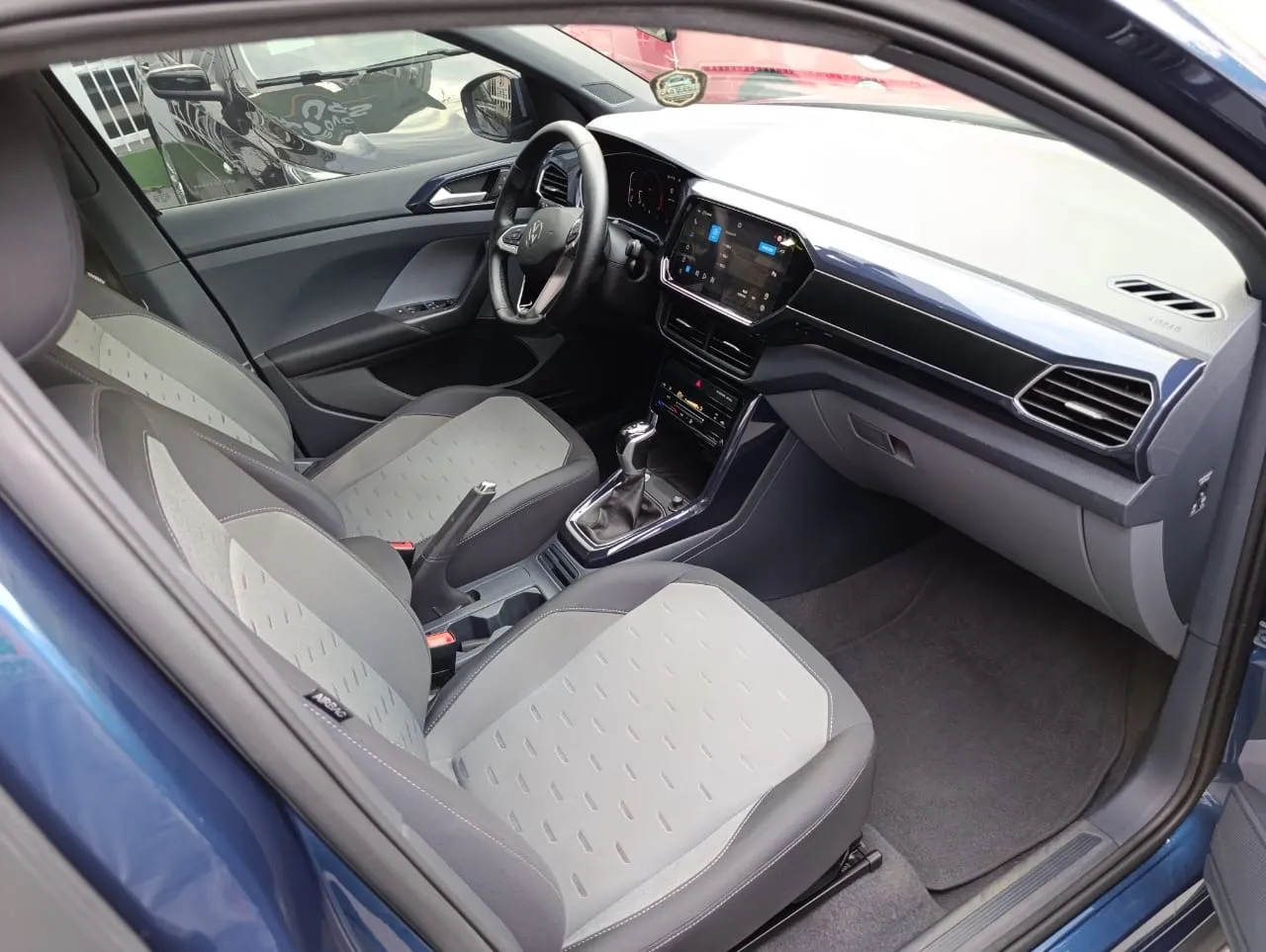 VW - VOLKSWAGEN T-CROSS