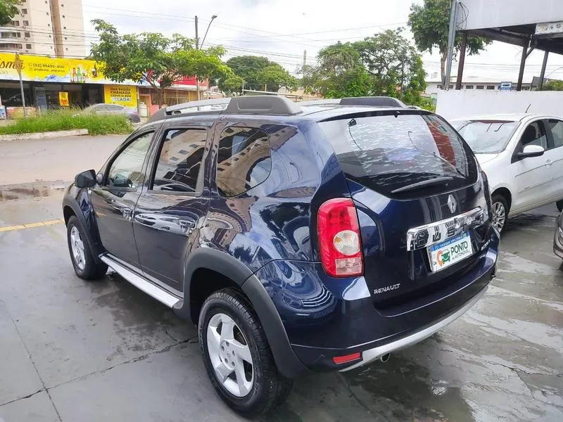 RENAULT DUSTER