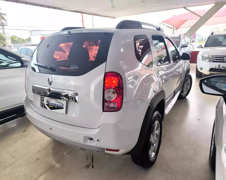 RENAULT DUSTER