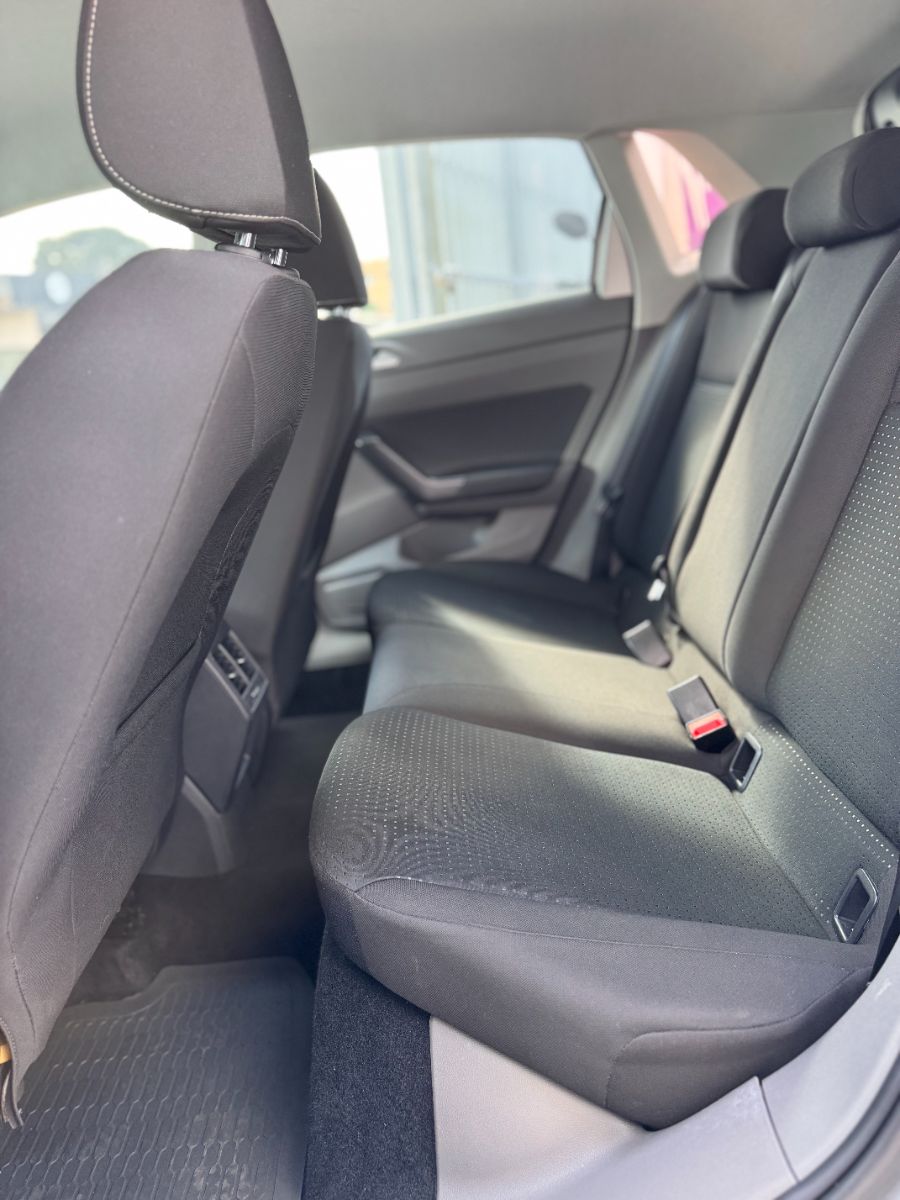 VW - VOLKSWAGEN POLO