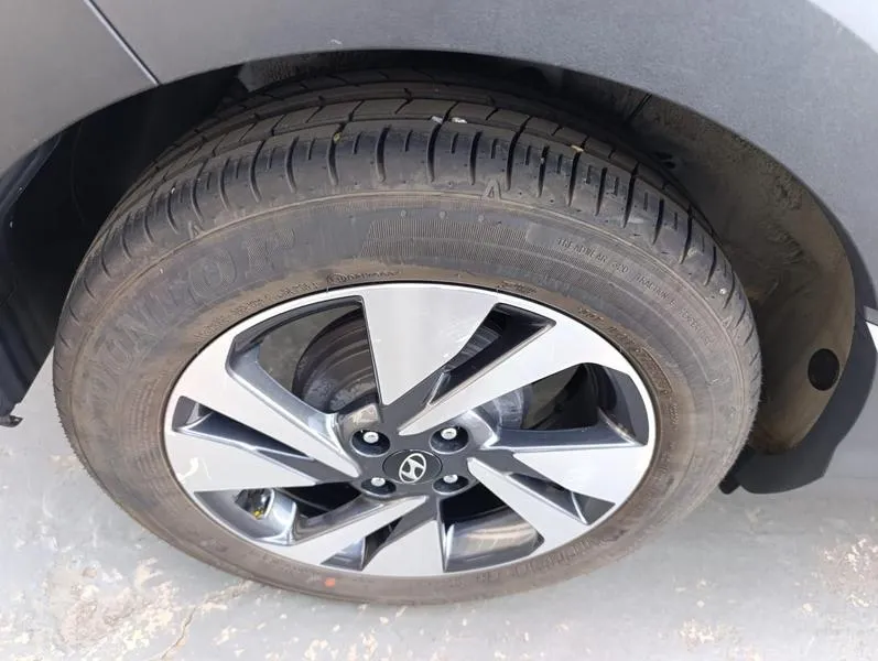 HYUNDAI HB20X
