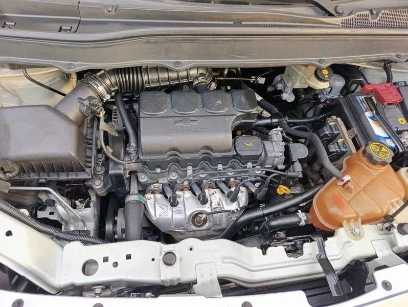 GM - CHEVROLET SPIN