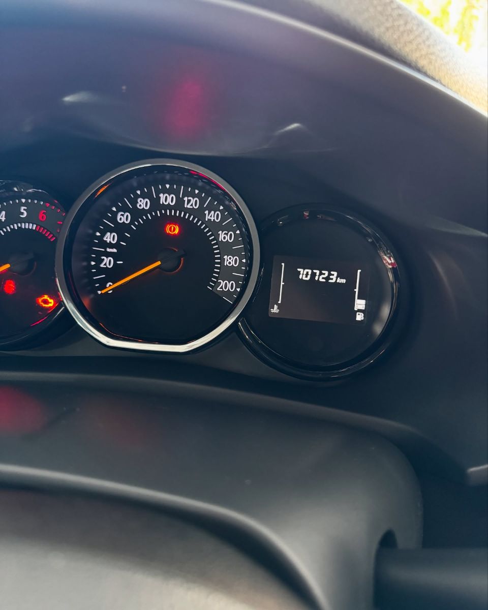 RENAULT LOGAN