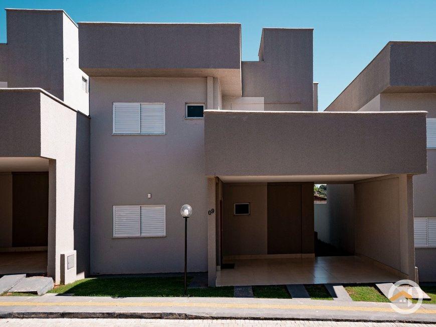 Cond. horizontal casa com 3 quartos à venda, 173.0m²