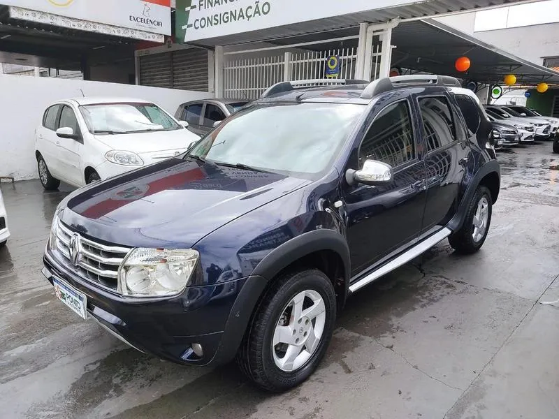 RENAULT DUSTER