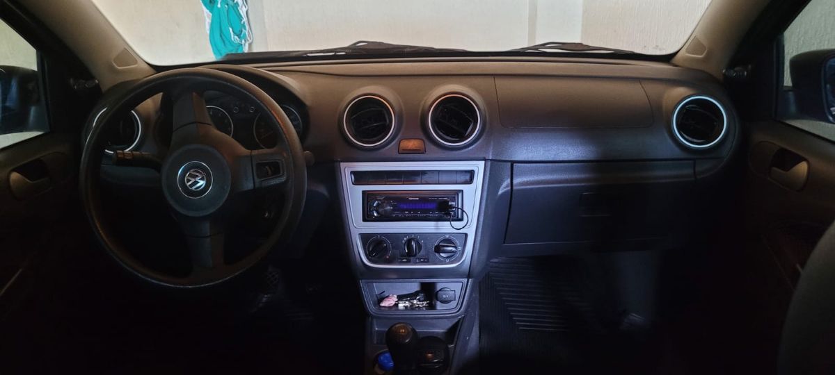 VW - VOLKSWAGEN GOL