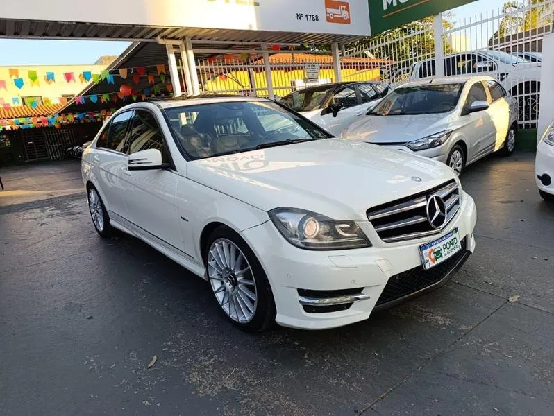 MERCEDES-BENZ C-250