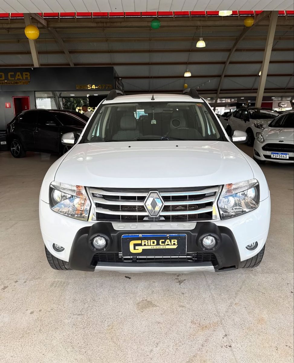 RENAULT DUSTER