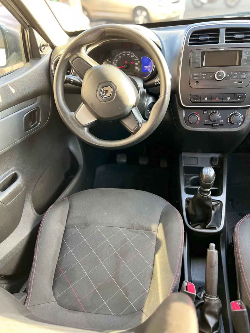 RENAULT KWID