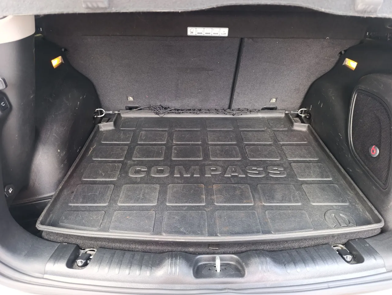 JEEP COMPASS