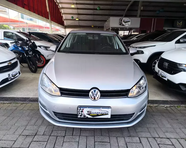 VW - VOLKSWAGEN GOLF