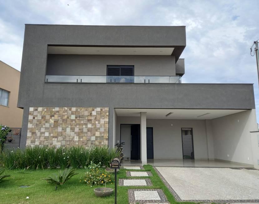 Cond. horizontal casa com 4 quartos à venda, 342.0m²
